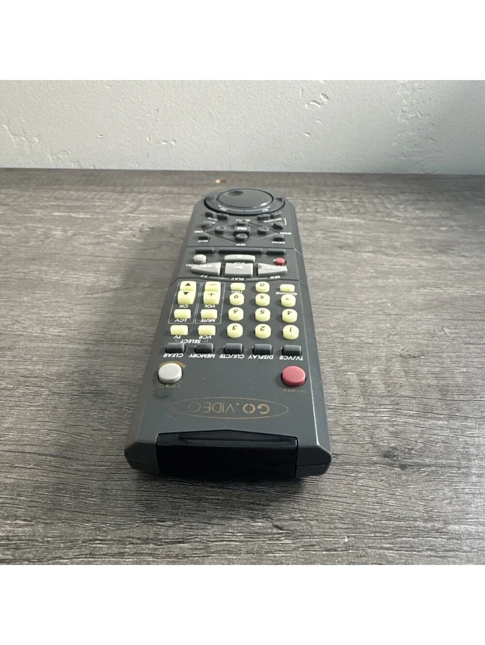 GoVideo NR-4250-64044-0283-00 TV VCR Remote Control